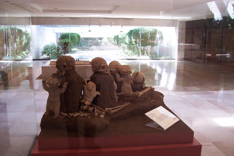 100_1942.jpg